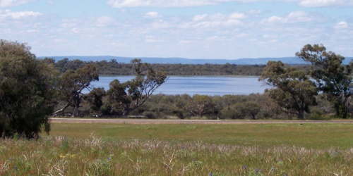 Lake McLarty Nature Reserve