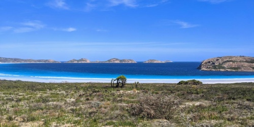 Lucky Bay - Photo Bronwyn Wells/DBCA