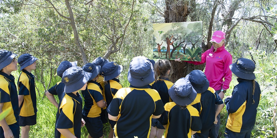 School group at Kings Park and Botanic Garden