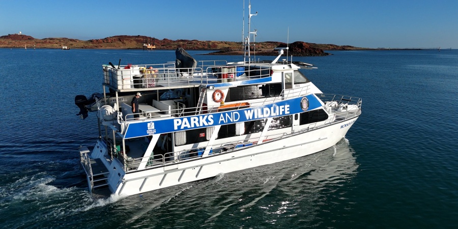 Parks and Wildlife Service vessel