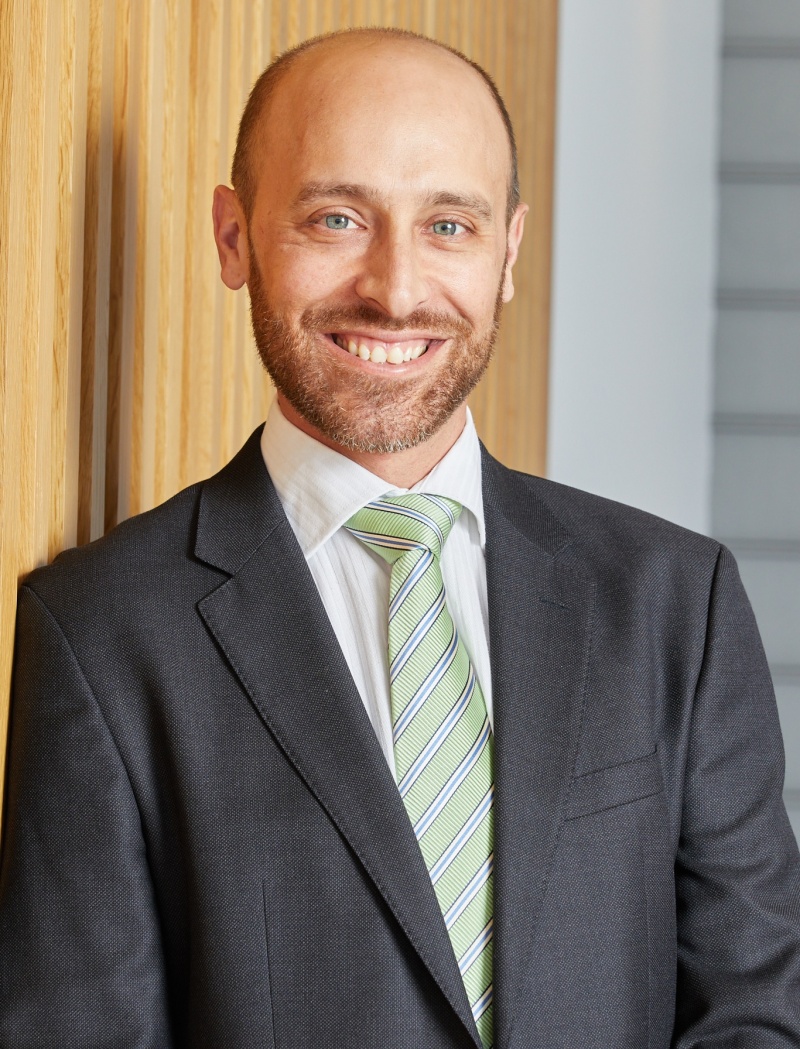 Mr Michael Voros
