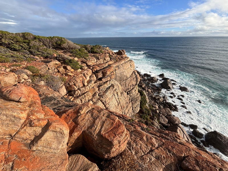 Abseiling Wilyabrupcliffs