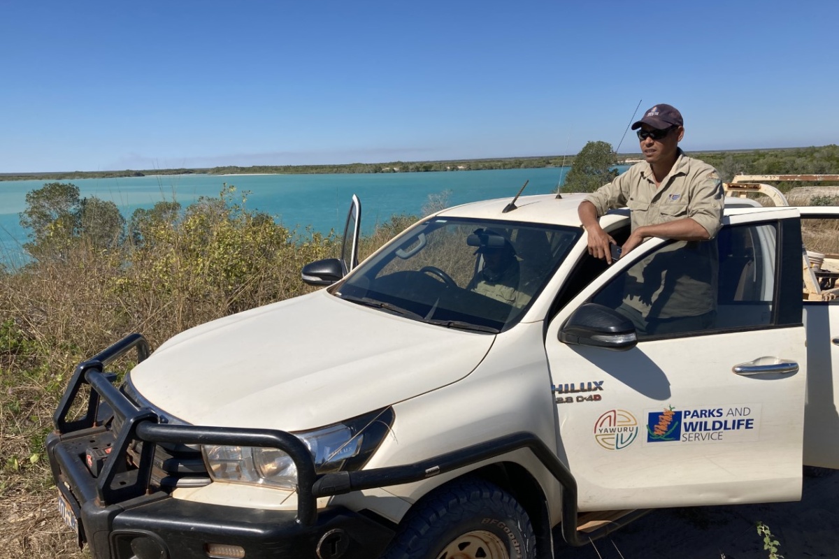 Jason Fong, Yawuru ranger at Wirrjinirr (Willie Creek)