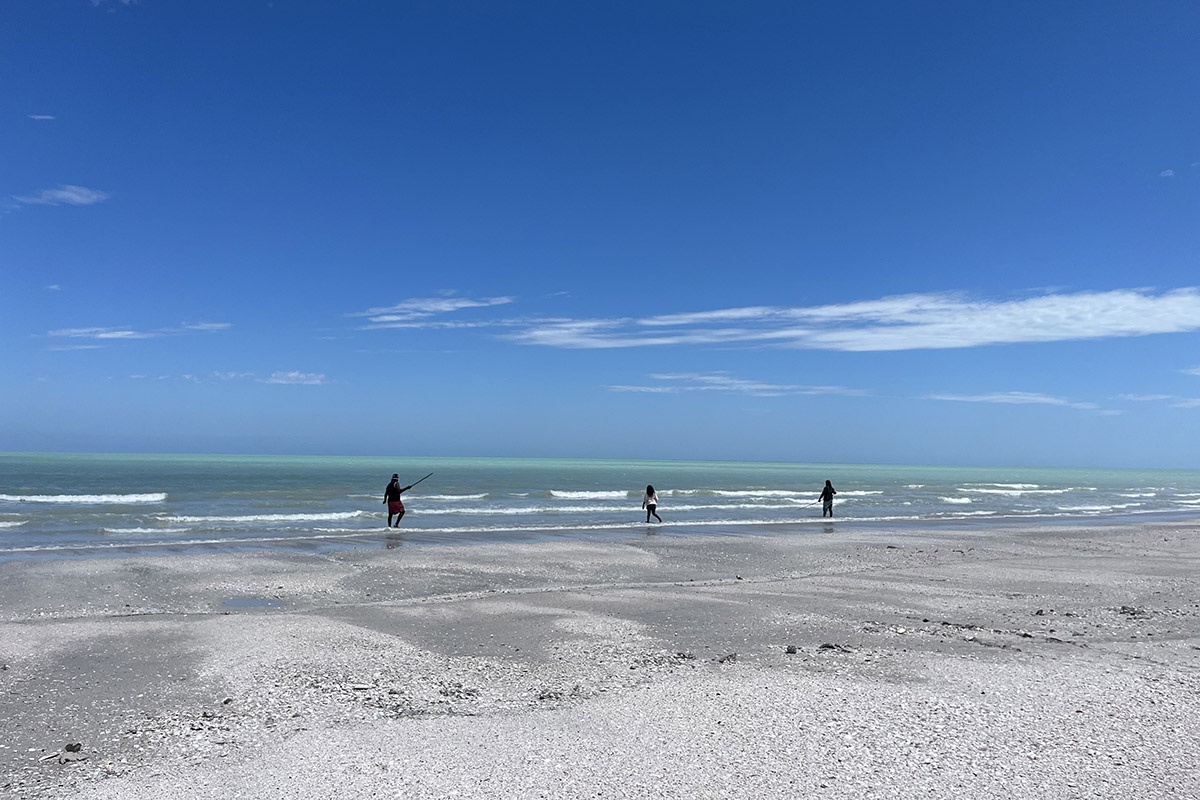 Karajarri people fishing at Eighty Mile Beach - Karajarri Traditional Lands Association