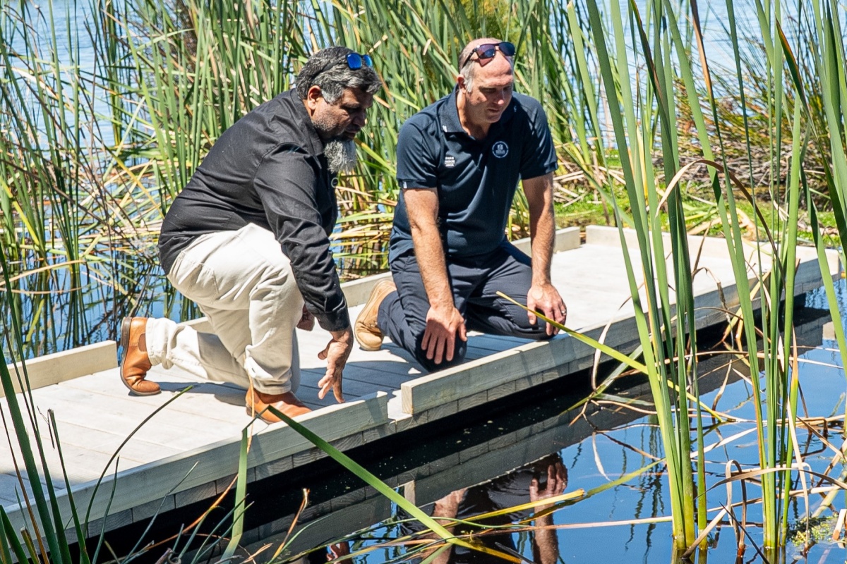 Traditional Owner, Mr Ben Ugle and DBCA Project Manager, Sam Cain. Photo – Peter Nicholas, DBCA. 
